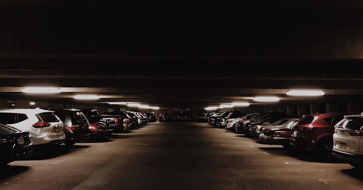 Parkplätze am Office-Gebäude in Brühl: Sicherheit und Komfort